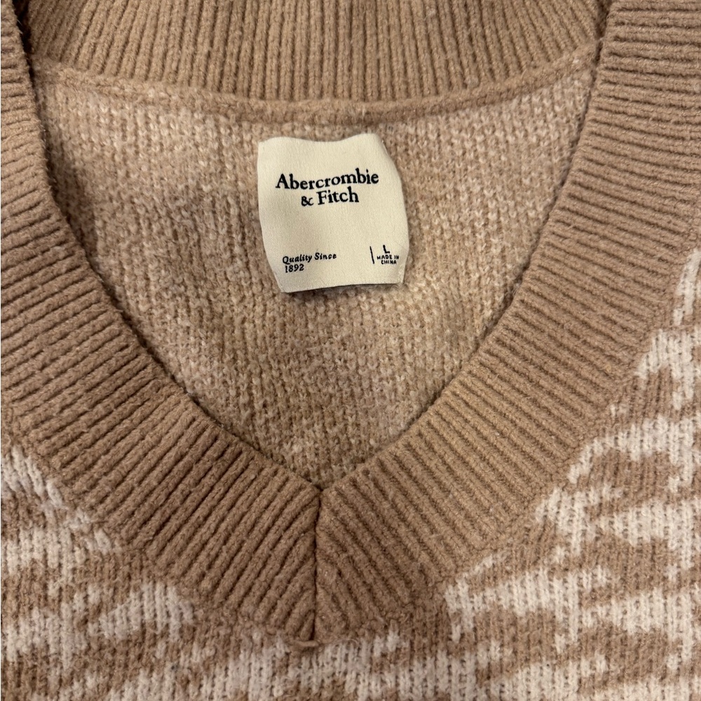 Abercrombie & Fitch Tan Knit Pullover